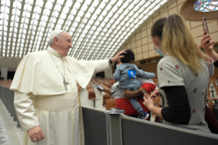 4-Ai Bambini assistiti dal Dispensario Santa Marta