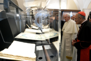 14-Pope Francis visits the Vatican Apostolic Library to inaugurate a new permanent exhibition area