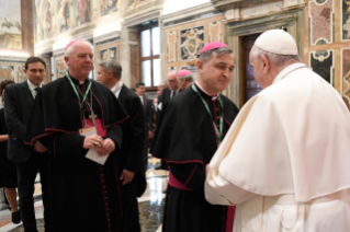 8-Aux membres de la Fondation Centesimus Annus pro Pontifice