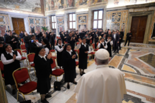 4-A la Communauté du Collège pontifical mexicain 