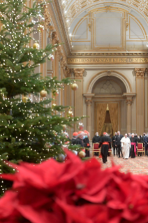 0-A la Curie Romaine, à l'occasion de la présentation des vœux de Noël