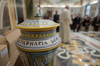 3-Ai Partecipanti al Congresso promosso dalla Società Italiana di Farmacia Ospedaliera