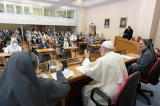 1-Incontro con le Partecipanti al Capitolo Generale delle Figlie di Maria Ausiliatrice