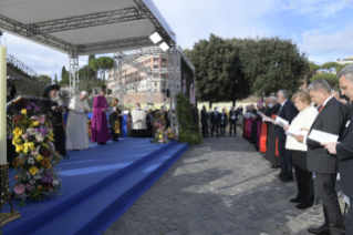 19-Ceremonia final del Encuentro de Oración por la Paz organizado por la Comunidad de Sant’Egidio: "Pueblos hermanos, tierra futura. Religiones y culturas en diálogo"