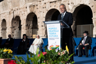 27-Concluding ceremony of the Prayer for Peace Meeting organized by the St. Egidio Community: "Peoples as Brothers, Future Earth. Religions and Cultures in Dialogue"