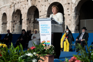 29-Concluding ceremony of the Prayer for Peace Meeting organized by the St. Egidio Community: "Peoples as Brothers, Future Earth. Religions and Cultures in Dialogue"