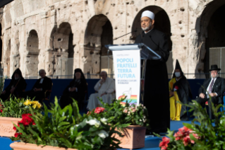 32-Concluding ceremony of the Prayer for Peace Meeting organized by the St. Egidio Community: "Peoples as Brothers, Future Earth. Religions and Cultures in Dialogue"