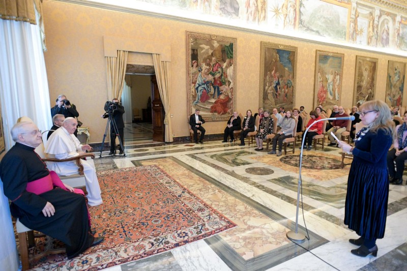 3-Aos membros do Instituto Secular Cooperadoras Oblatas Mission&aacute;rias da Imaculada