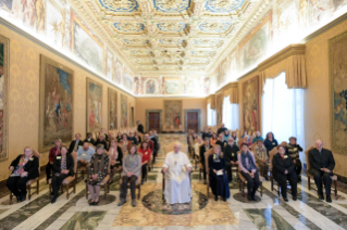 7-Aux membres de l'Institut Séculier des Coopératrices Oblates Missionnaires de l'Immaculé