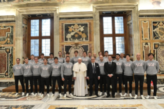 4-Ai Dirigenti e ai Giocatori della Squadra di Pallanuoto di Genova