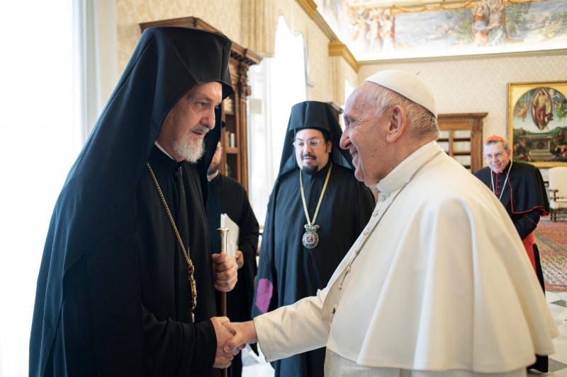 Francisco, con el patriarca Emmanuel