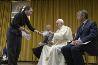 2-Pope Francis meets the Young People of the Scholas Community