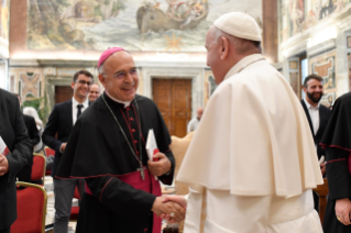 10-A la Comunidad del Pontificio Seminario Regional de las Marcas Pío XI de Ancona