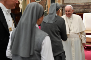 7-Aux participants au Chapitre général des Sœurs de la Charité de sainte Jeanne-Antide Thouret 