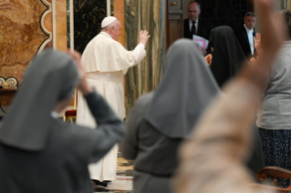 10-A las capitulares de las Hermanas de la Caridad de Santa Juana Antida Thouret