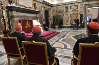 1-A los participantes en la reunión organizada por la Oficina Nacional de Catequesis de la Conferencia Episcopal Italiana