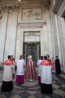 16-Apertura de la Puerta Santa de la Basílica de San Juan de Letrán