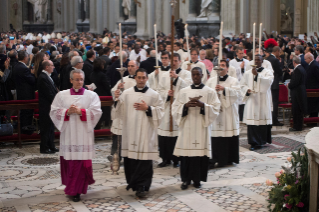 21-Außerordentliches Jubiläum der Barmherzigkeit: Heilige Messe und Öffnung der Heiligen Pforte in der Basilika St. Johann im Lateran 