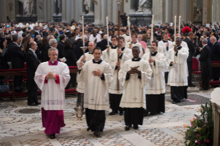 21-Apertura de la Puerta Santa de la Basílica de San Juan de Letrán