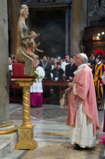 22-Außerordentliches Jubiläum der Barmherzigkeit: Heilige Messe und Öffnung der Heiligen Pforte in der Basilika St. Johann im Lateran 
