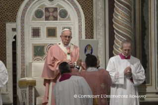 7-Apertura de la Puerta Santa de la Basílica de San Juan de Letrán