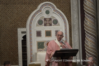 15-Außerordentliches Jubiläum der Barmherzigkeit: Heilige Messe und Öffnung der Heiligen Pforte in der Basilika St. Johann im Lateran 