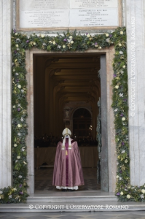 10-Apertura de la Puerta Santa de la Basílica de San Juan de Letrán