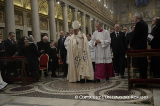 5-Misa y apertura de la Puerta santa de la Basílica de Santa María la Mayor