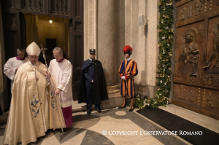 0-Außerordentliches Jubiläum der Barmherzigkeit: Heilige Messe und Öffnung der Heiligen Pforte in der Basilika Santa Maria Maggiore 