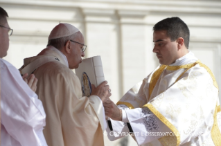 15-II Domenica di Pasqua (o della Divina Misericordia) - Santa Messa