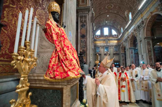 42-Feast of the Chair of St Peter - Holy Mass