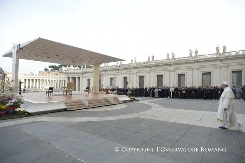 4-V&iacute;speras del II Domingo de Pascua (o de la Misericordia) - Vigilia de oraci&oacute;n