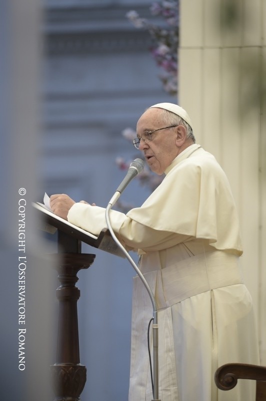 15-V&iacute;speras del II Domingo de Pascua (o de la Misericordia) - Vigilia de oraci&oacute;n