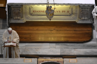 15-Messe pour les 100 ans de la naissance de saint Jean-Paul II