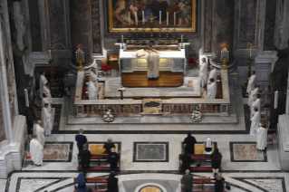 16-Messe pour les 100 ans de la naissance de saint Jean-Paul II