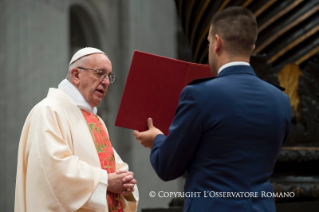 6-Santa Missa por ocasião do 200º aniversário da Gendarmeria Vaticana 