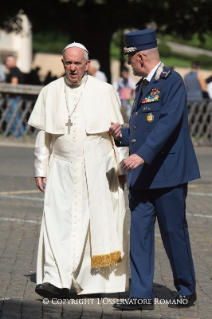 13-Santa Missa por ocasião do 200º aniversário da Gendarmeria Vaticana 