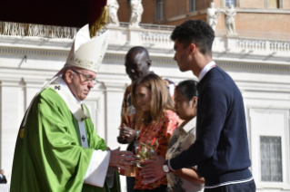 17-Papal Chapel for the opening of the 15th Ordinary General Assembly of the Synod of Bishops