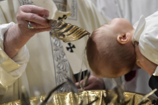 10-Fiesta del Bautismo del Señor - Santa Misa y bautismo de algunos niños
