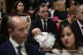 12-Fest der Taufe des Herrn - Eucharistiefeier mit Kindertaufe