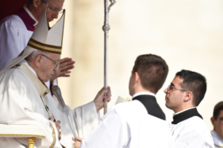 17-Messe et rite de canonisation