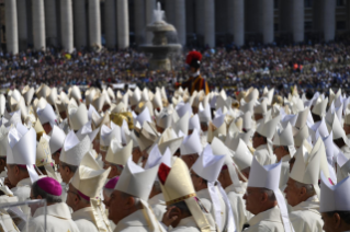 25-Messe et rite de canonisation