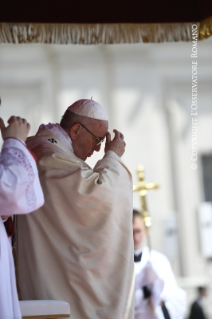 11-Holy Mass and Canonisation of the Blesseds Stanislaus of Jesus and Mary and Maria Elisabeth Hesselblad