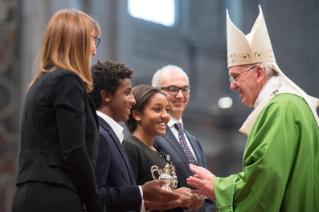 36-30th Sunday in Ordinary Time - Holy Mass for the closing of the 14th Ordinary General Assembly of the Synod of Bishops