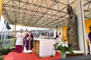 15-Messe de commémoration des fidèles défunts