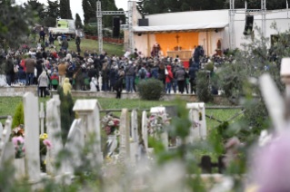 25-Messe de commémoration des fidèles défunts