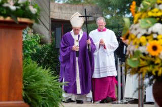 18-Santa Misa en conmemoración de los fieles difuntos