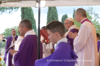 10-Santa Missa na comemoração de todos os fiéis defuntos