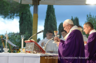 14-Santa Missa na comemoração de todos os fiéis defuntos