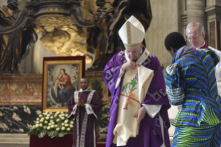 11-Celebrazione eucaristica in rito zairese presieduta dal Santo Padre Francesco in occasione del 25.mo anniversario della nascita della Cappellania cattolica congolese di Roma